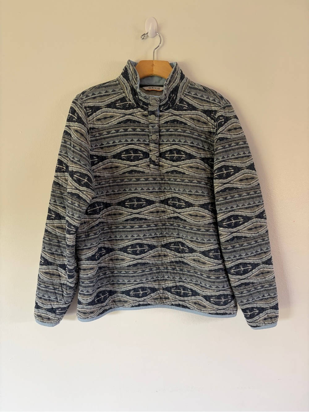 Orvis Blue & Grey Aztec Quilted Pullover Half Button Mockneck Sweatshirt